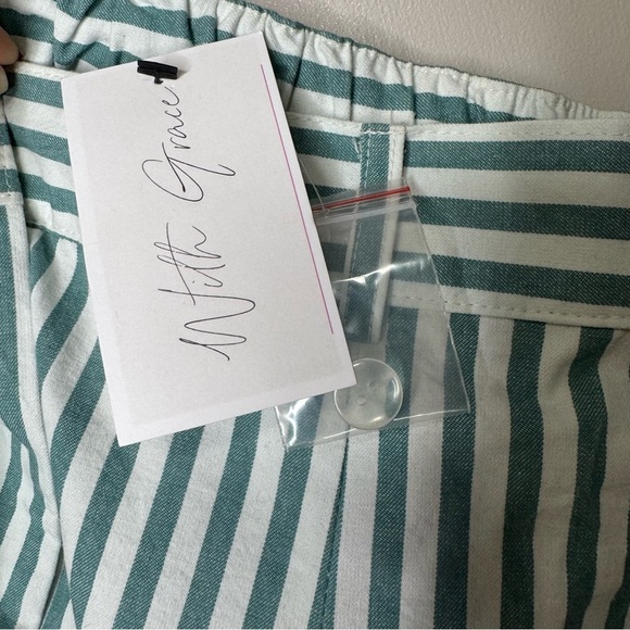 Blu Pepper Green and White Stripe Cargo Shorts - Picture 9 of 16